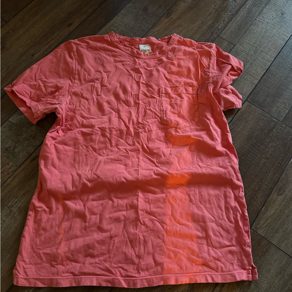 ALLVIEW short sleeve pocket T shirt. Great condition size Large
